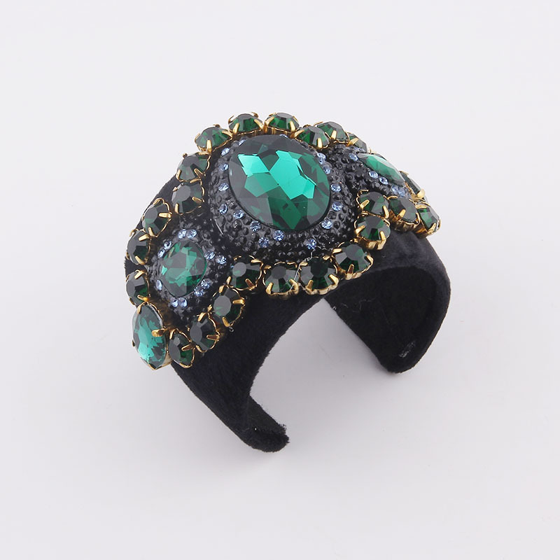 Baroque diamond metal bracelet wholesale