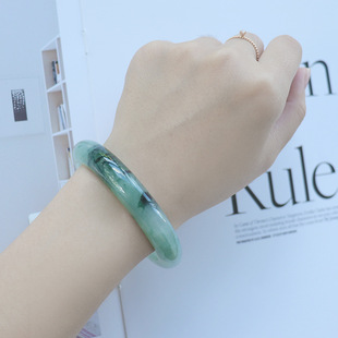 ���ɫ�����C��Ȼ��Ů�����F��������N�\�G�h������ܽ�����C