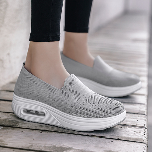 2025 women's wide-width shoes with thick cushioned insoles, casual mesh slip-on height-increasing walking shoes