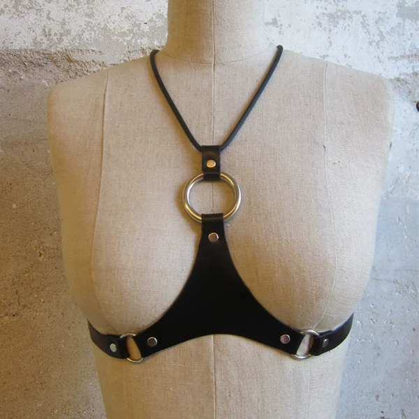 Black brace, accessory