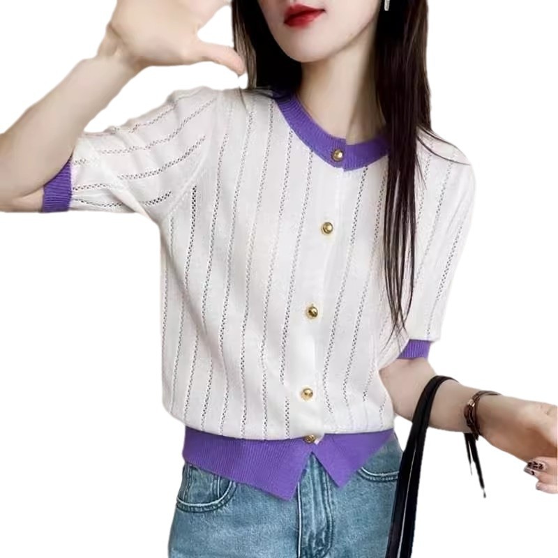 Hochwertige, kontrastierende, kurzärmlige Strickaußenschicht im kleinen Duftstil, hohler Rundhalsausschnitt im Frühjahr und Sommer 2024_voghion.com