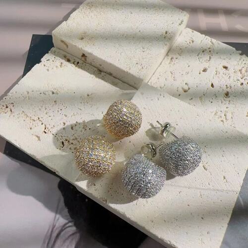 New Japanese and Korean fashion light luxury high-end sense of grandeur full diamond ball earrings, exquisite versatile and dazzling high-quality earrings