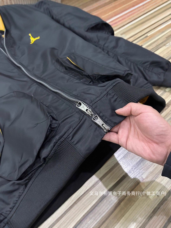 高品质25春秋新款乔丹AJ夹克飞人金标后背刺绣休闲男女情侣款外套|undefined