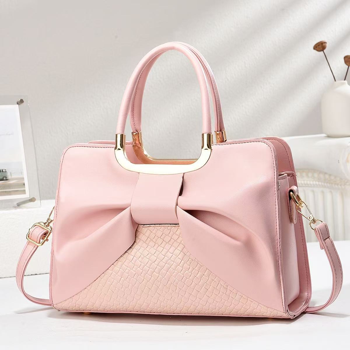 Bolso de gran capacidad Bolso femenino de moda Bolso de madre de mediana edad Bolso bandolera de un solo hombro atmosférico de alta gama