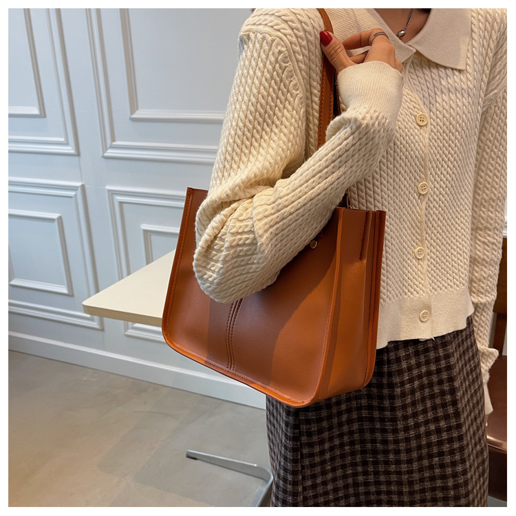 Retro Bag Women 2021 New Large-capacity Solid Color Tote Bag Fashion Casual Shoulder Bag display picture 10