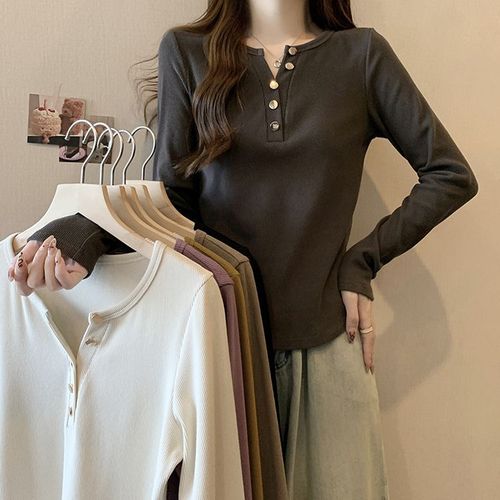Autumn/Winter Pure Cotton Square Shoulder Slim Fit Long Sleeve T-shirt for Plus Size Women, Stylish V-neck, Versatile Women's Top for 200 lbs