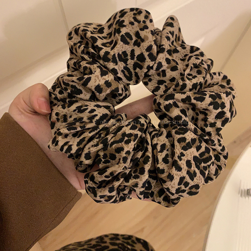 Oversized! Leopard large intestine hair ring ~ early spring new sweet cool hot girl Y2k millennium wind ball hair accessories headdress