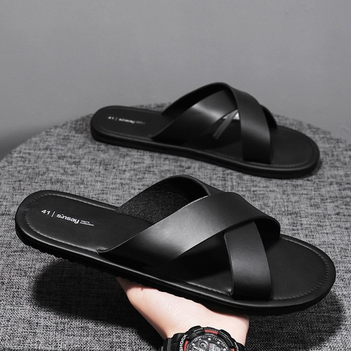New men's slippers, lightweight, soft soles, comfortable, black, fashionable, casual, simple, stylish, beach sandals, wholesale