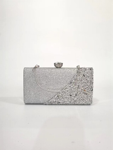 Simple and elegant shiny Grete fabric diamond-encrusted hand-held square-shaped dinner bag that can be carried diagonally across the hand