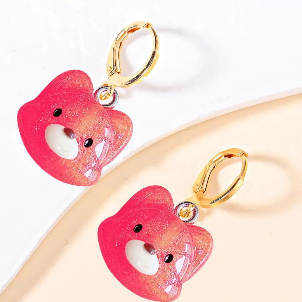 Small design trend earrings, Amazon, trend of season