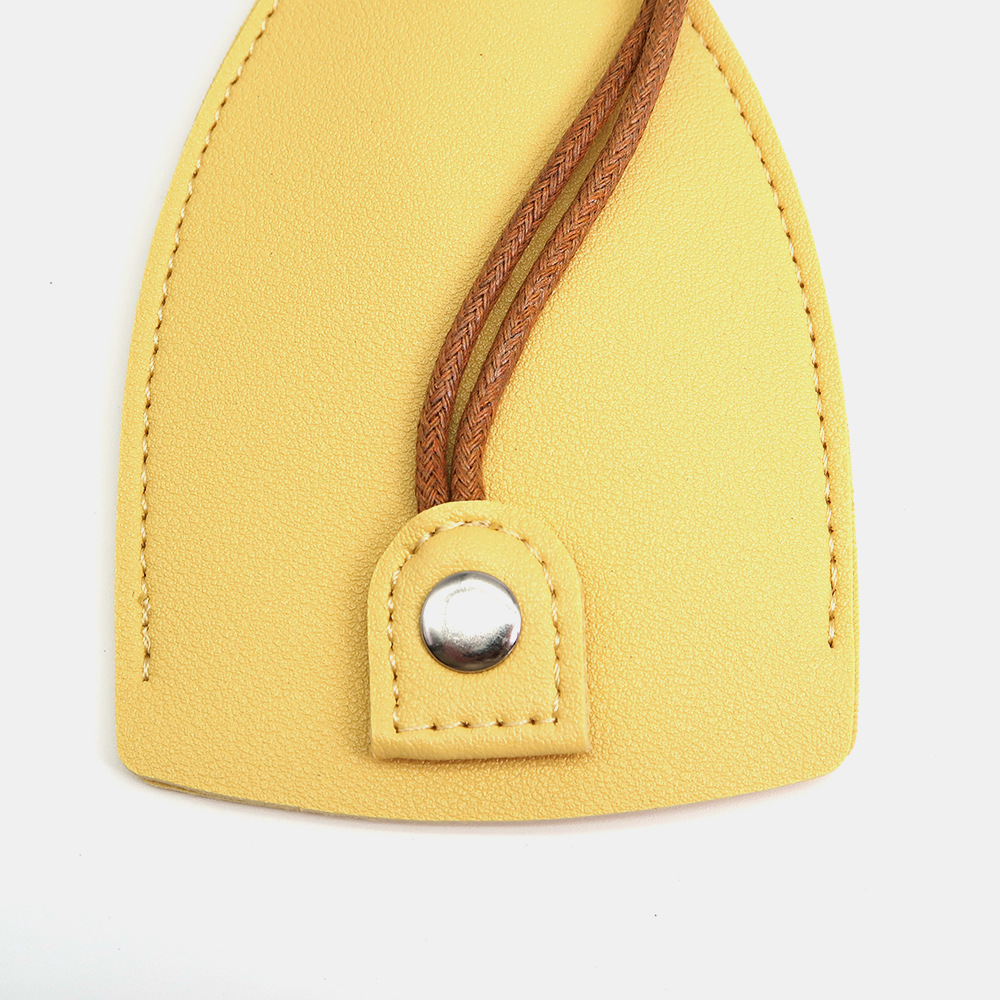 クロスボーダー引き出し式キーバッグ、車のキー収納バッグ、エンボスロゴ入りレザー保護カバー、春の新製品