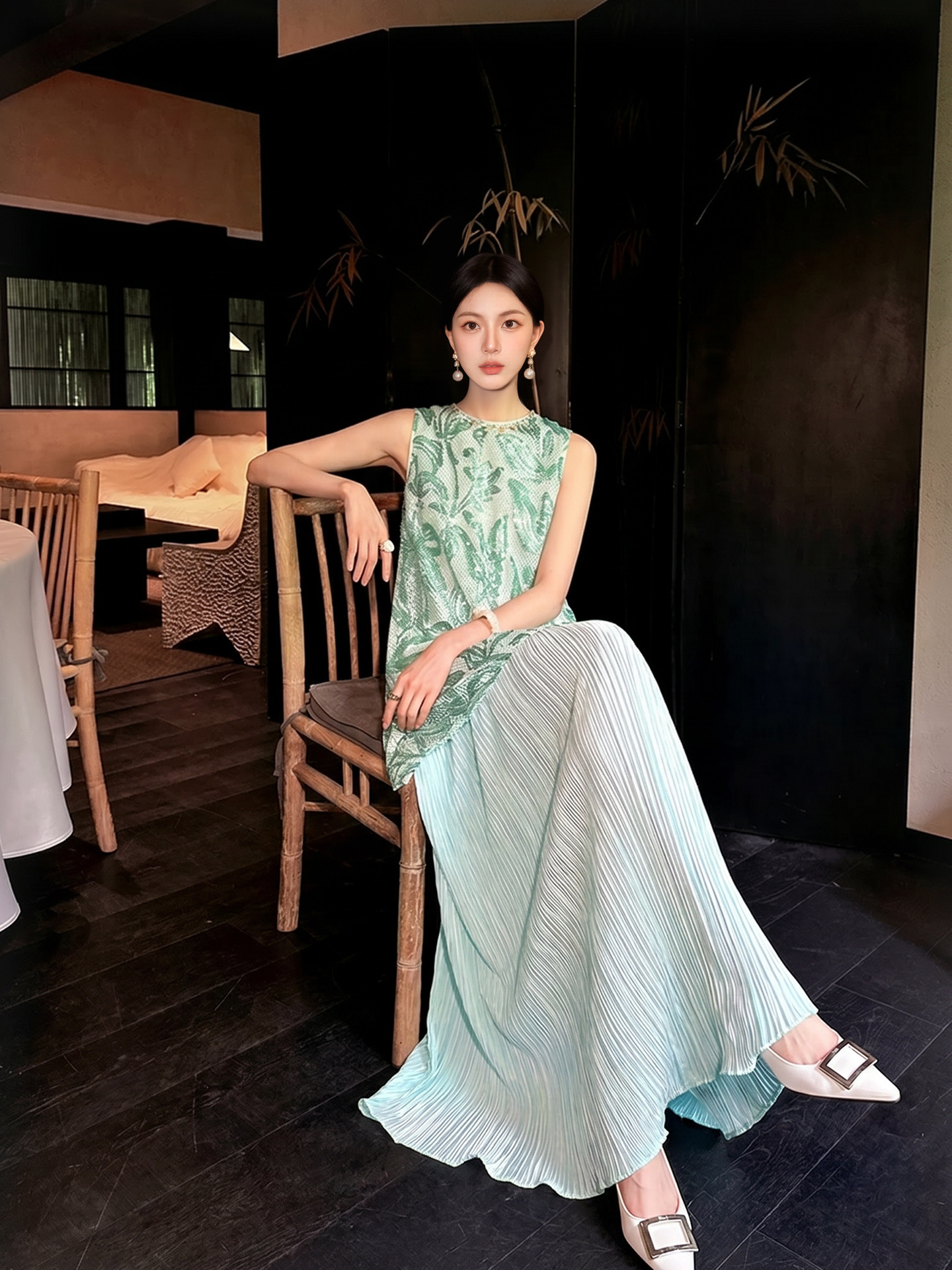 Đầm maxi nữ thắt eo phong cách Tân Trung Hoa họa tiết thêu nổi — Trà cà phê
