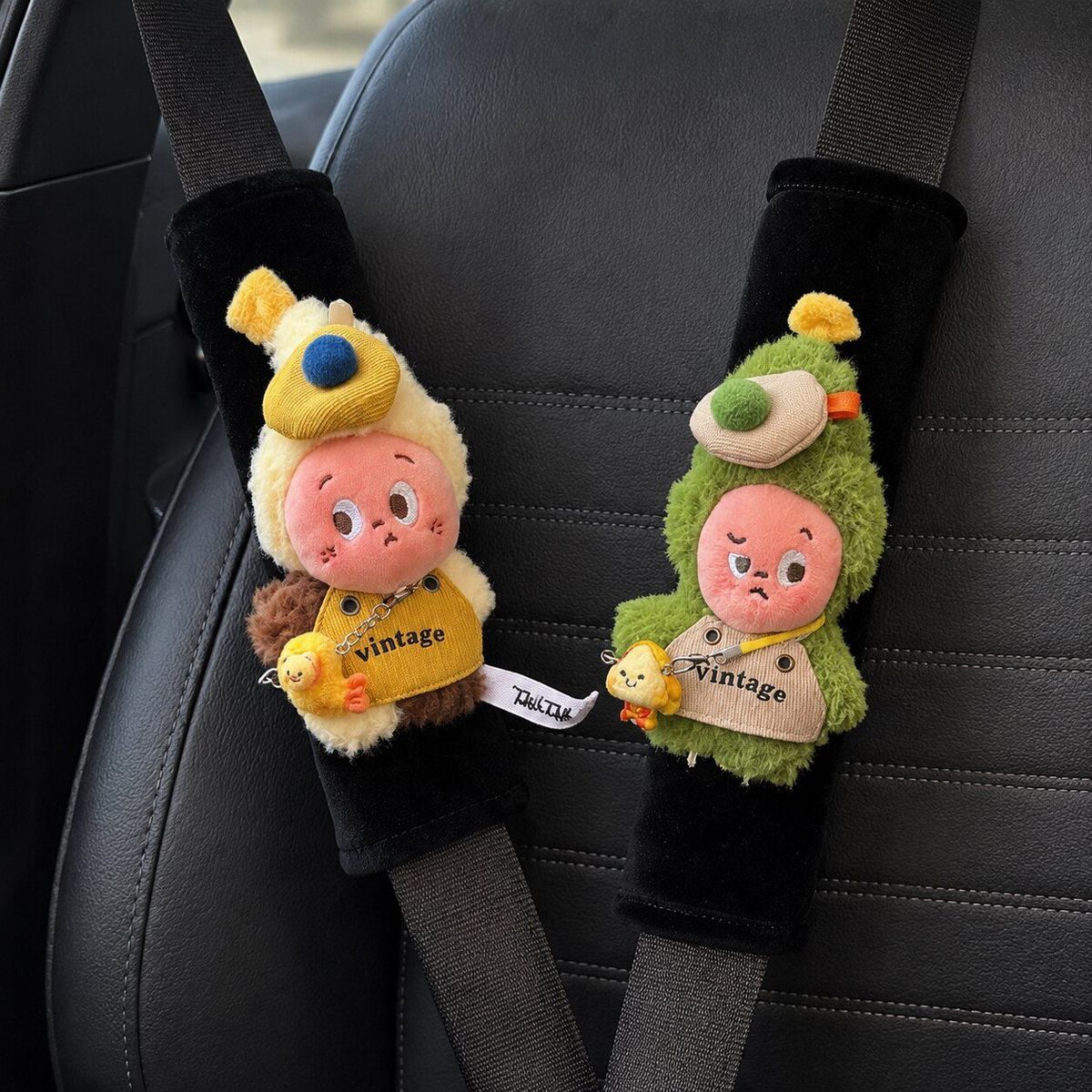 Seatbelt shoulder pads for car decoration, anti-neck strangulation protection, car interior accessories, cute design for couples, suitable for all seasons