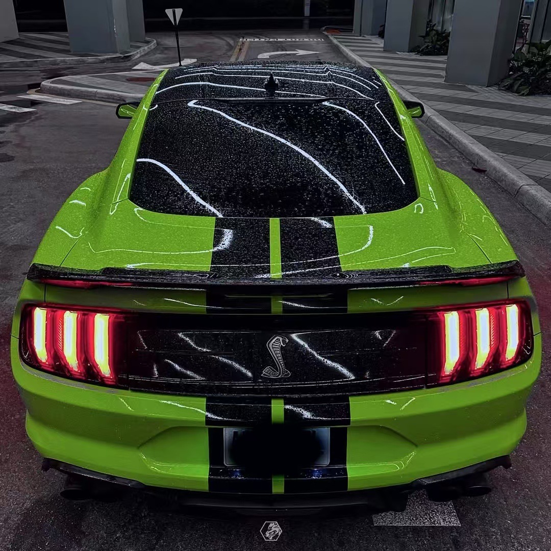 Suitable for Ford Mustang Mustang15-23 GT modified large tail GT500 non-perforated rear spoiler