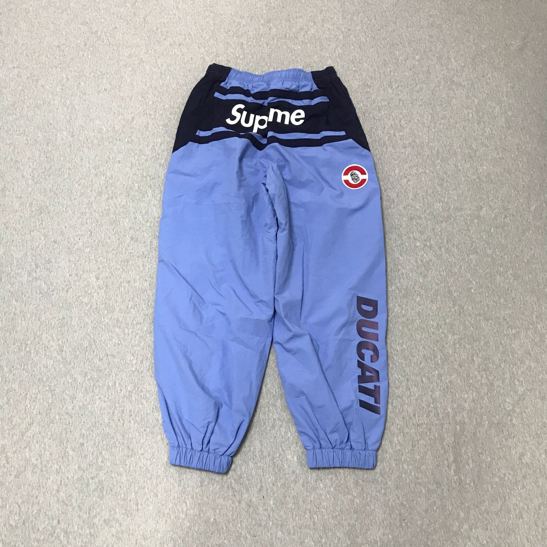 32.jpg?x-oss-process=image/format,png