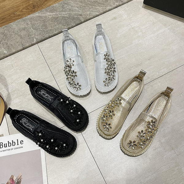 Summer mule with rhinestones flat