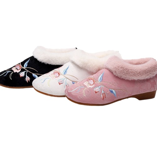 Cotton shoes, embroidered cloth shoes with velvet, autumn and winter women's cloth shoes, fabric women's shoes, woolen shoes, one piece drop shipping