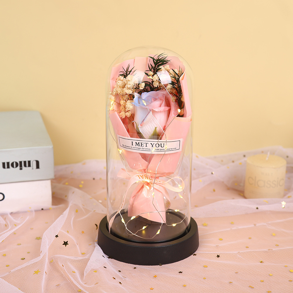 Fábrica al por mayor 520 regalos de día de San Valentín copa de vidrio eterno flores de jabón de rosas para enviar adornos exquisitos para amigos