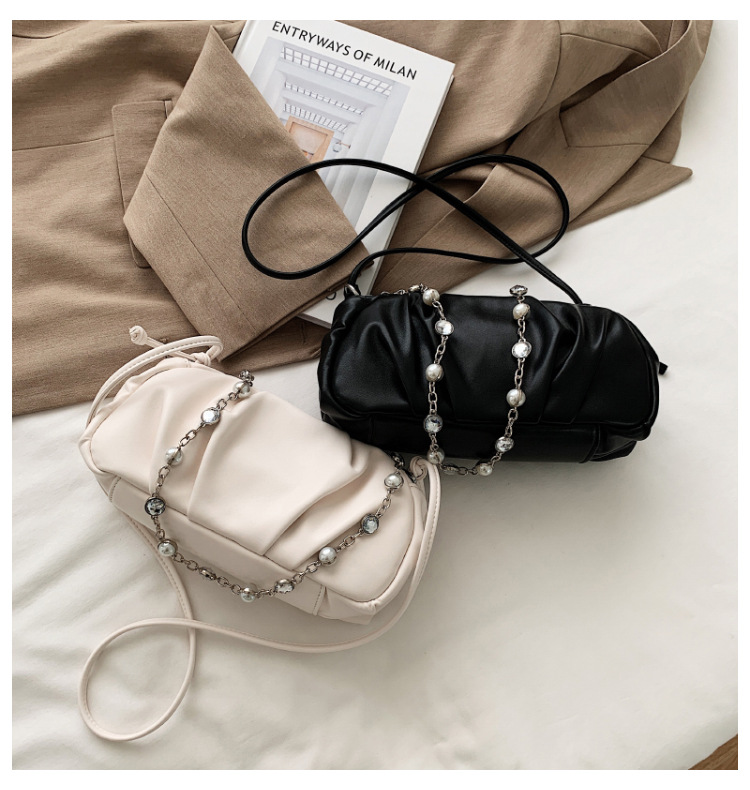 Wholesale Soft Pu Fold Pearl Chain Single Shoulder Handbag Nihaojewelry display picture 62