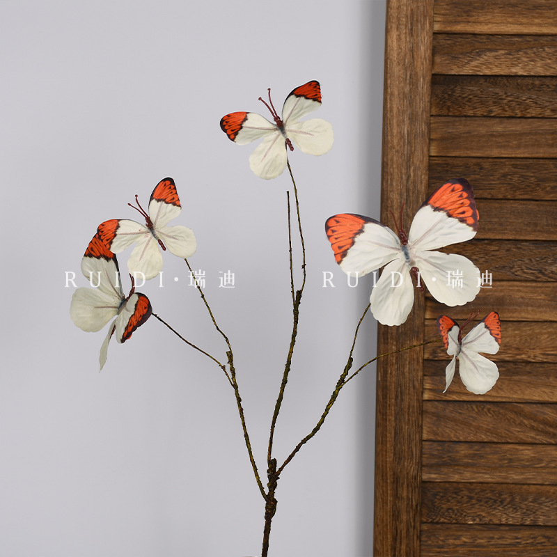 둥근 나비 - 흰색과 빨간색 - YX