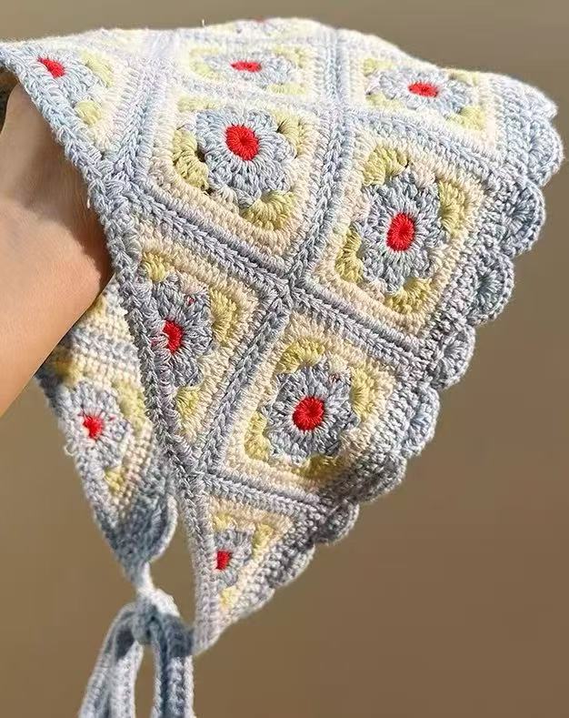 Coreano ins dulce toallas de triángulo de mujer bordadas de almendras agujeros de punto a mano correa de cabello pañuelo de dopamina