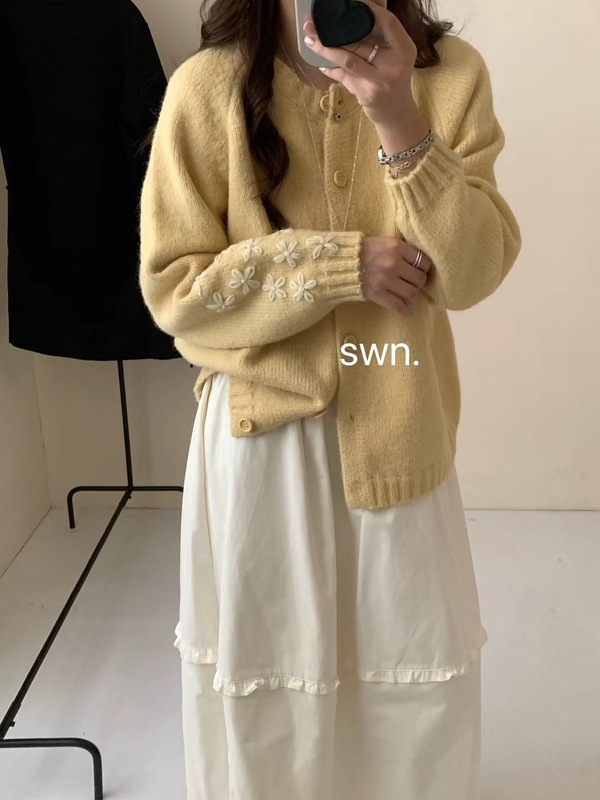 甜美重工花朵刺绣针织开衫女韩版秋冬新款软糯百搭显瘦毛衣外套潮|undefined