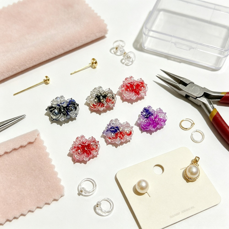 Nail art accessories, two-tone gold-sprinkled flower clusters, DIY resin accessories, ins-style live stream earrings, hair clips, nail decoration accessories Nail art accessories, two-tone gold-sprinkled flower clusters, DIY resin accessories, ins-style live stream earrings, hair clips, nail decoration accessories