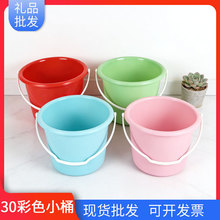 彩色手提家用小水桶公园捞鱼塑料小桶红色塑料桶小号提水红桶批发