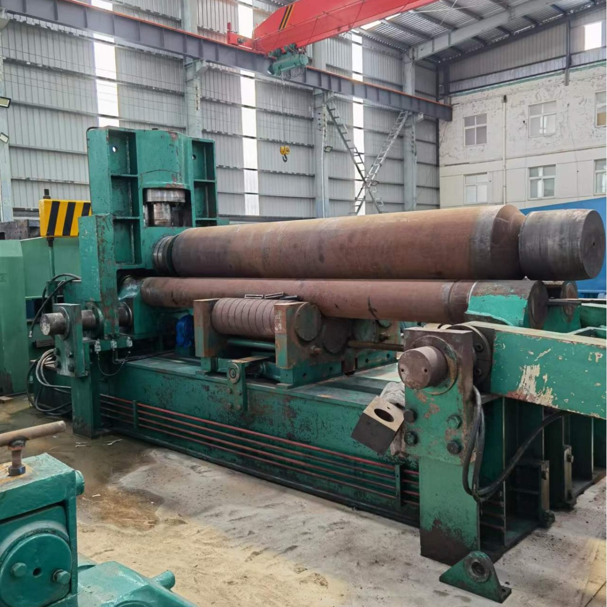 出售南通恒力产50x3米2液压上辊万能卷板机