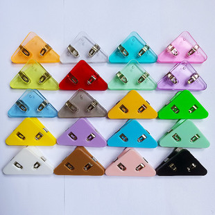 Side corner clip multi-functional triangle clip right angle anti-book curling page protection color frosted snacks plastic clip