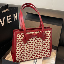 2025�¿�С���OӋ�����Y�����|�����ذ�Ů���������μ�tɫ���