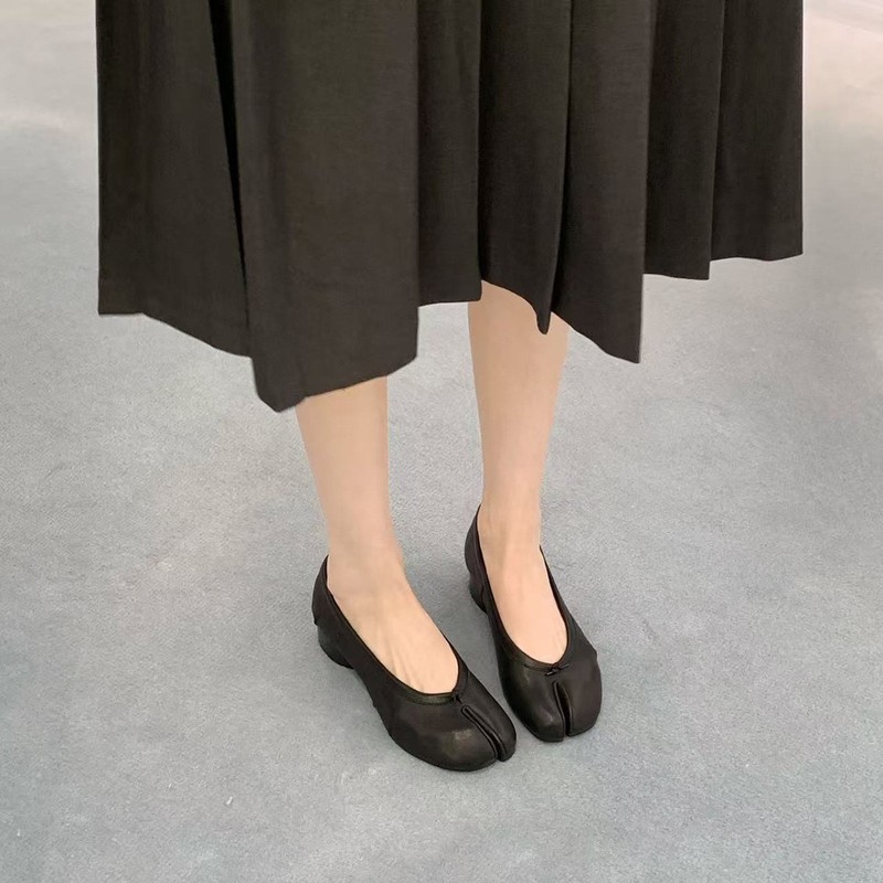 Sheepskin Version~ in Stock for Immediate Delivery~ 4cm Height Increase~ Vegetable-Tanned Sheepskin Pleated Ballet Chunky Heel Split-Toe Pig's Hoof Shoes for Women Sheepskin Version~ in Stock for Immediate Delivery~ 4cm Height Increase~ Vegetable-Tanned Sheepskin Pleated Ballet Chunky Heel Split-Toe Pig's Hoof Shoes for Women