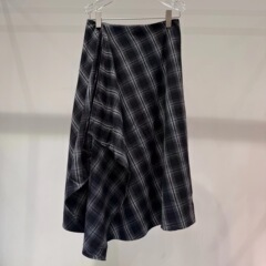 伊*L2025冬新款百搭腰裙半身裙女长裙A版OL女裙格子裙1GA241671