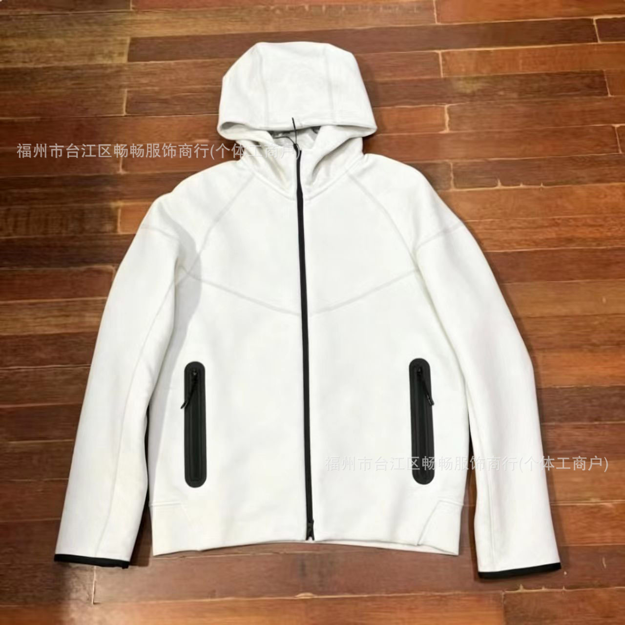 상의.흰색