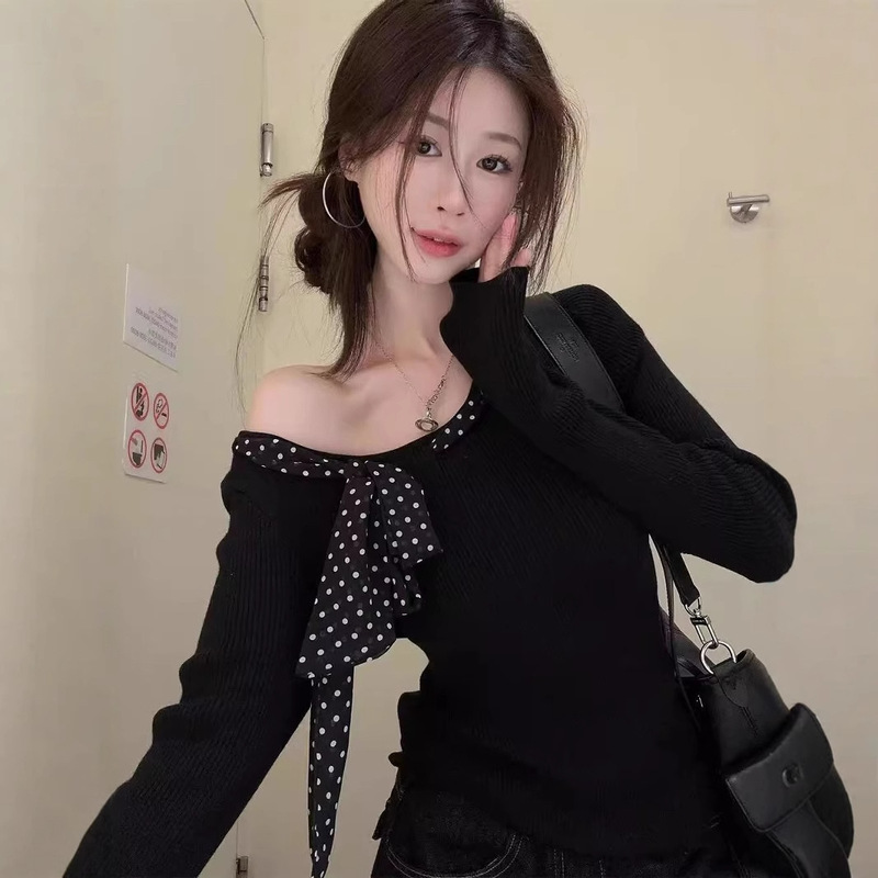 Early Autumn Korean Wear Beautiful Black Slant Shoulder Knitted Base Shirt Design Niche Unique Super Nice Top