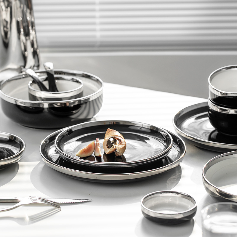 Black ceramic tableware for home use