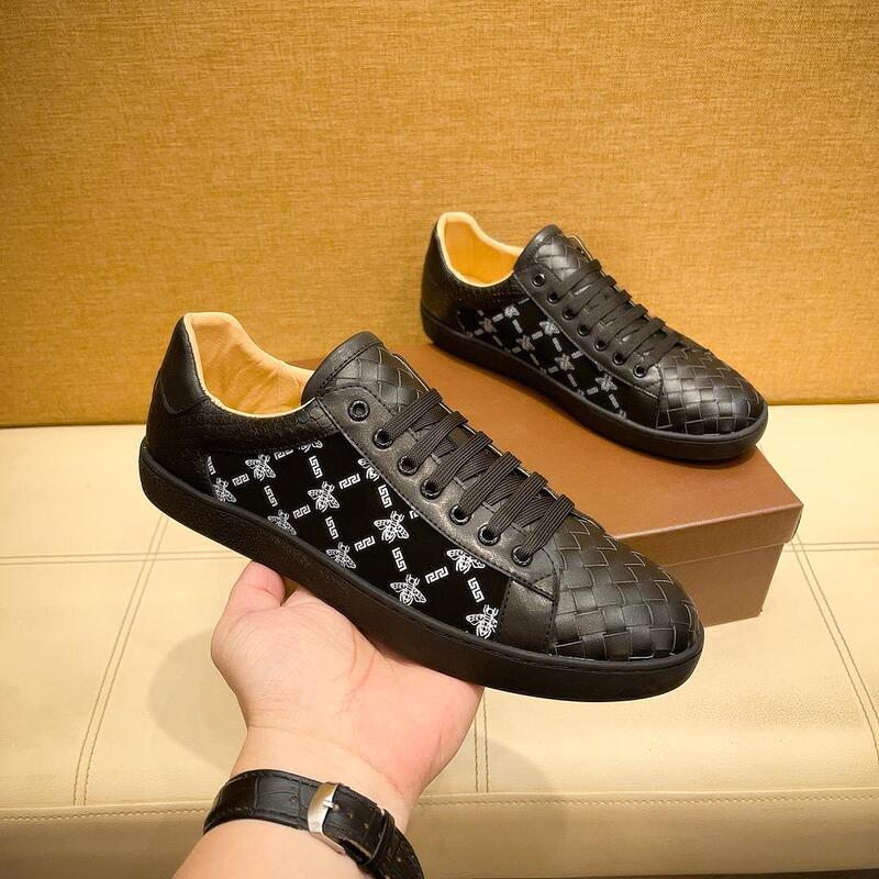 New Light Luxury Casual Sneakers for Men, European Style Little Bee Plaid Trendy Shoes, High-End Woven Fashionable Breathable Men's Shoes