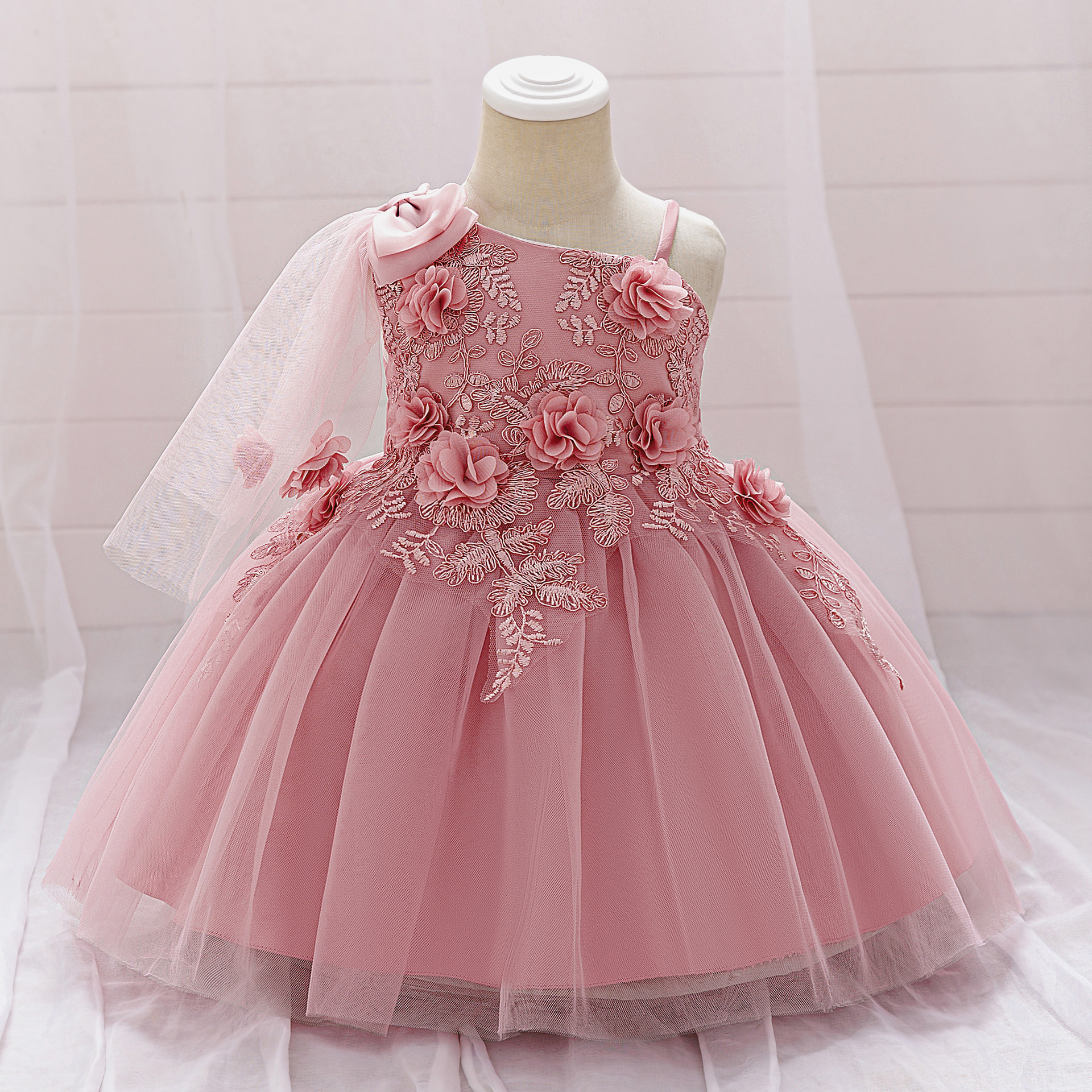 Vestido de lacio de fábrica vestido de novia blanco vestido de vestir chal vestido de princesa hinchada para niños
