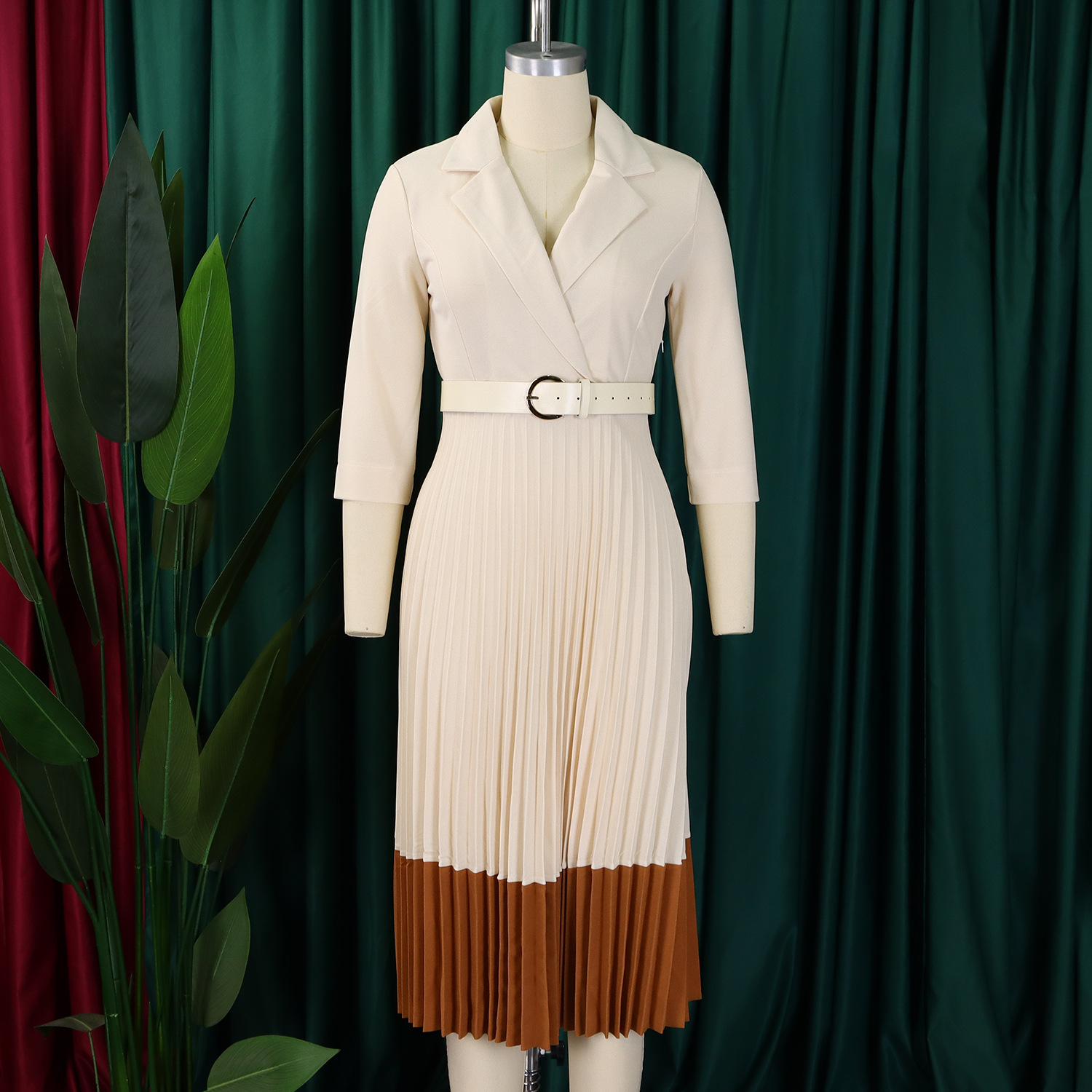 Abbigliamento da donna Autunno e inverno Moda Completo colletto elegante abito plissettato_voghion.com