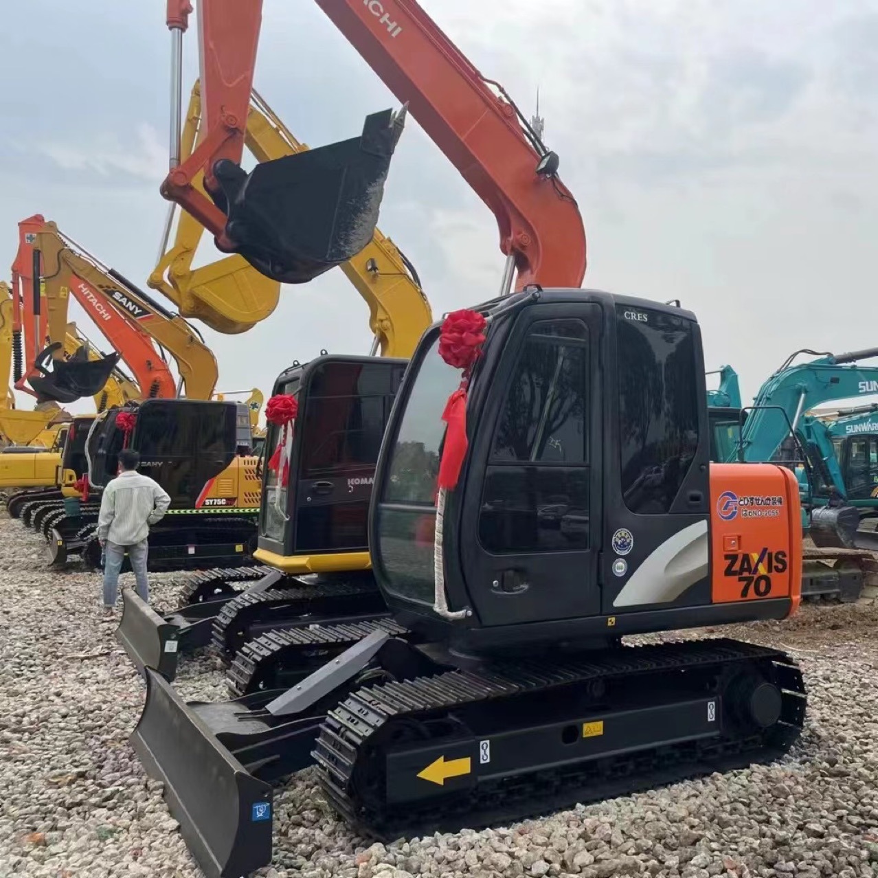 Excavadora pequeña Sany 60 70 80 75 95 Excavadora línea de exportación de comercio exterior