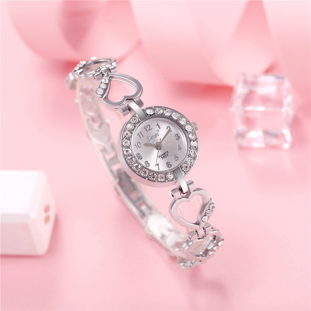 Unisex new style ladies' personalized trend alloy bracelet set fashionable trend temperament diamond inlaid quartz ladies watch_voghion.com