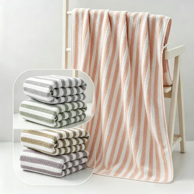 Cross-border new corn kernel pattern striped bath towel, soft coral fleece, suitable for bathing and beach use, large household towel Cross-border new corn kernel pattern striped bath towel, soft coral fleece, suitable for bathing and beach use, large household towel