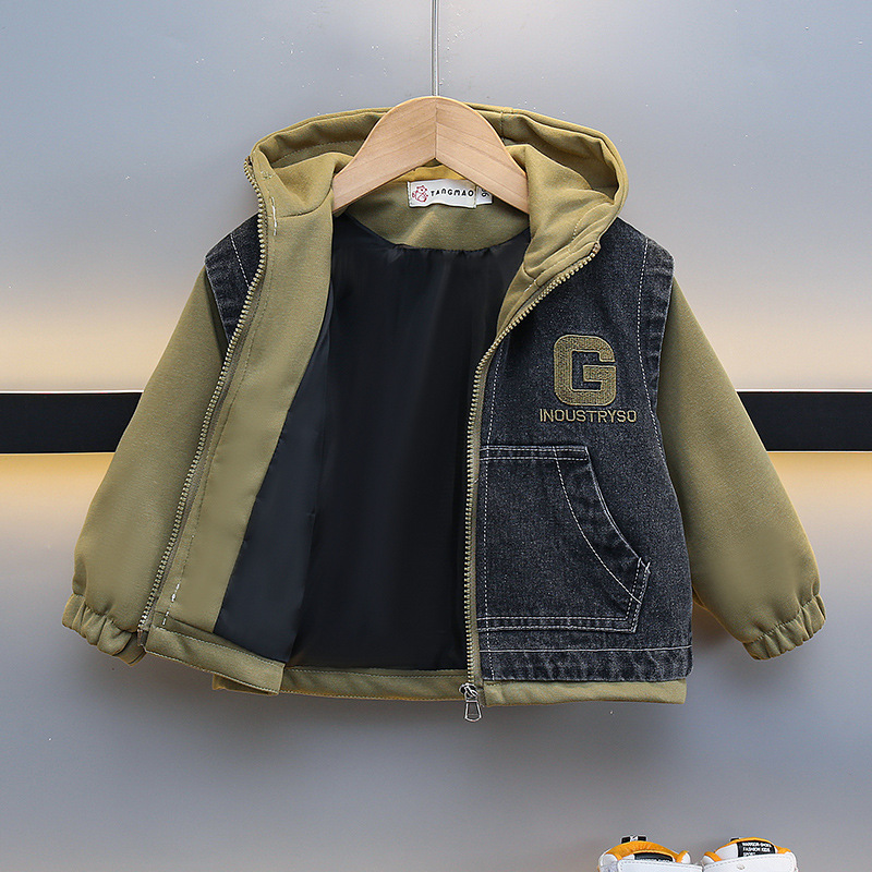 7702 chaqueta de mezclilla para hombre primavera y otoño chaqueta con capucha de color de contraste casual tendencia de dos piezas falsas ropa de béisbol ropa de trabajo chaqueta de moda