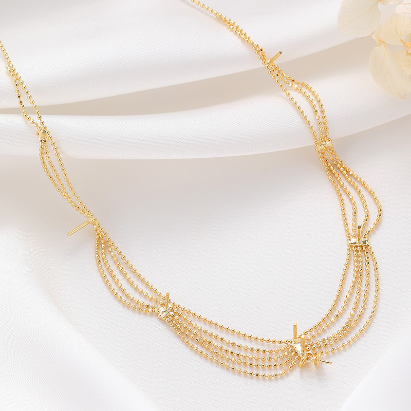 Colar de pérolas de luxo com fecho magnético para mulheres. Hipoalergênico, delicado e elegante, este colar choker foi projetado para conforto e confiança. A pérola, tendência europeia de 2026._voghion.com