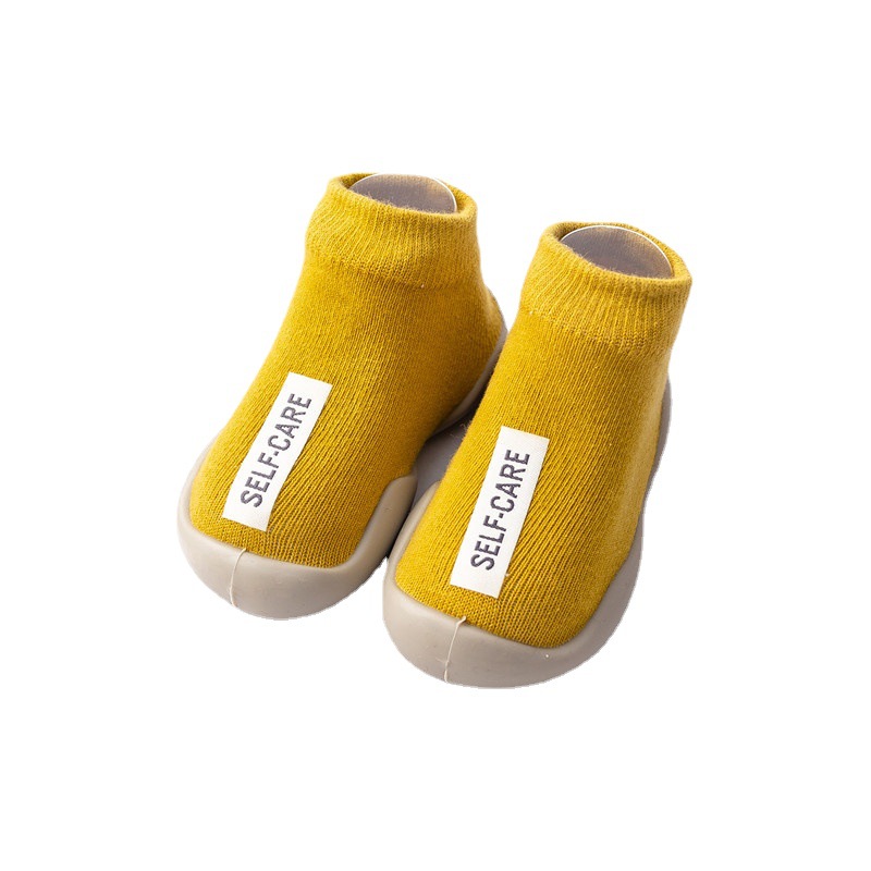 Soft sole baby walking shoes for Fall 2022 Fabric standard logo Indoor Socks shoes Soft cotton socks for baby