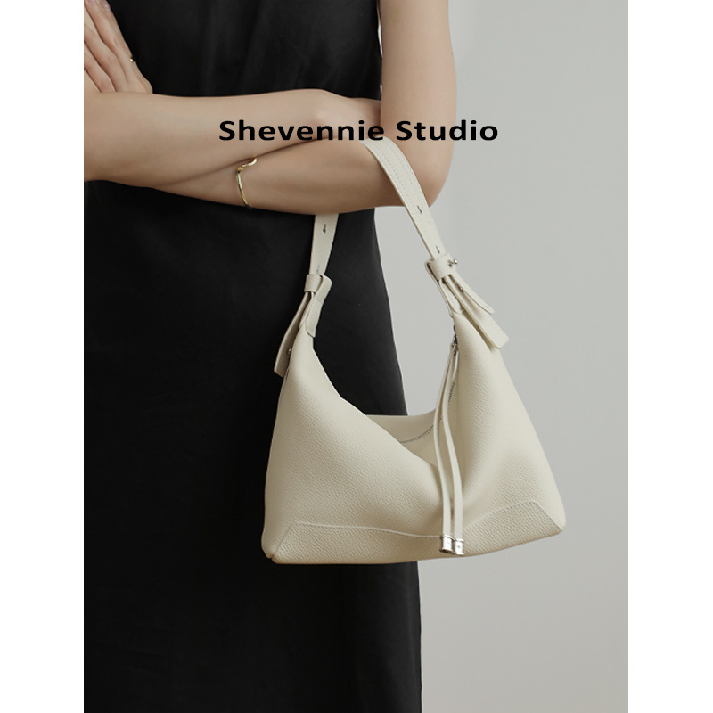 2025 New Top Layer Cowhide Lunch Box Bag Niche Underarm Tote Bag Grade Genuine Leather Shoulder Bag Crossbody Bag for Women