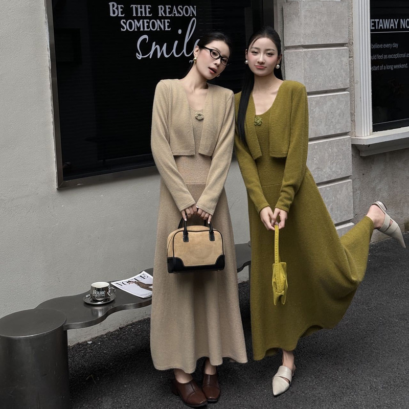 2025韩版气质开衫短外套女设计感灰色吊带连衣裙修身长裙两件套女|undefined