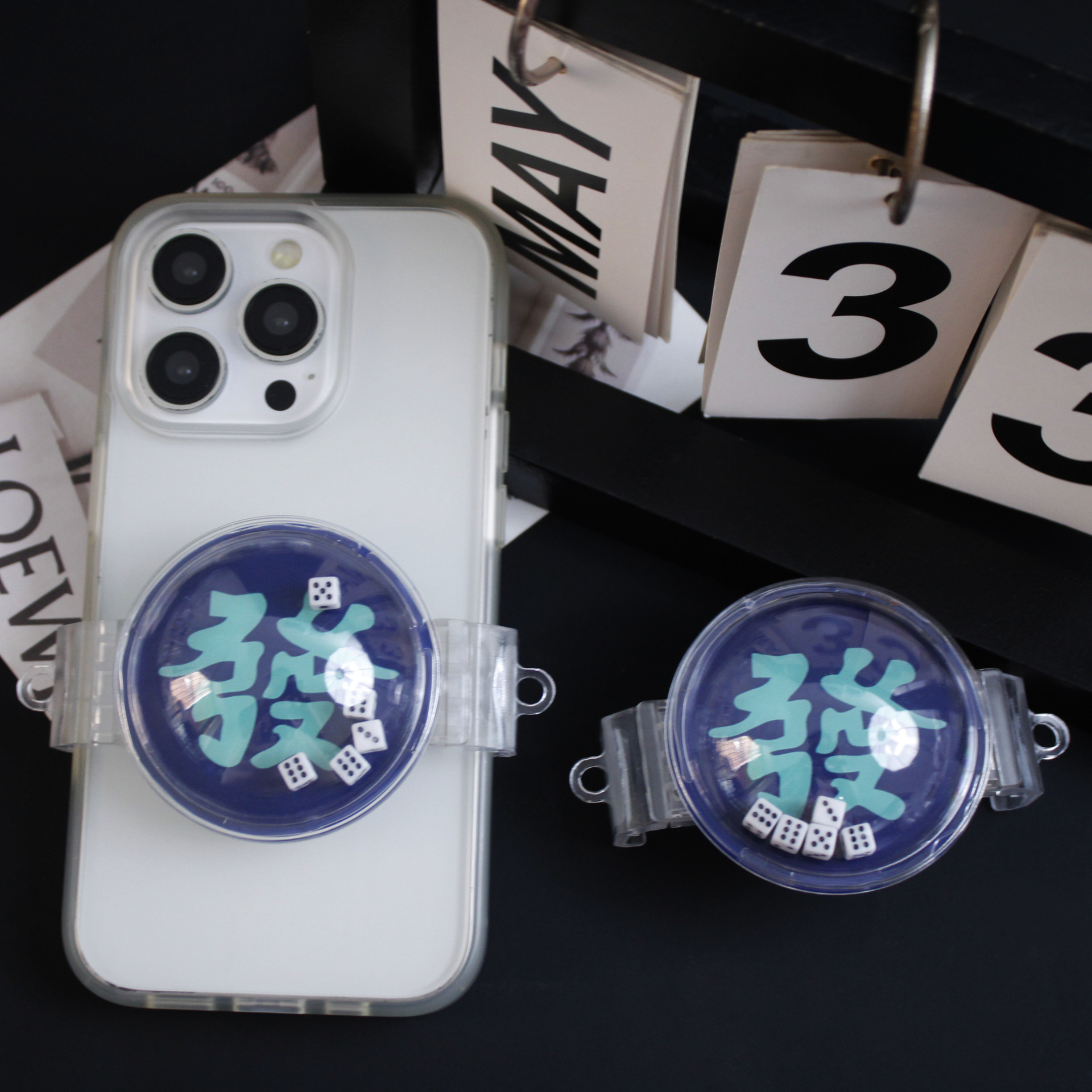 Dice Shake Mobile Phone Back Clip Can Be Versatile with Lanyard Mobile Phone Case Accessories Material Must-Have for Lazy People, Portable and Anti-Fall