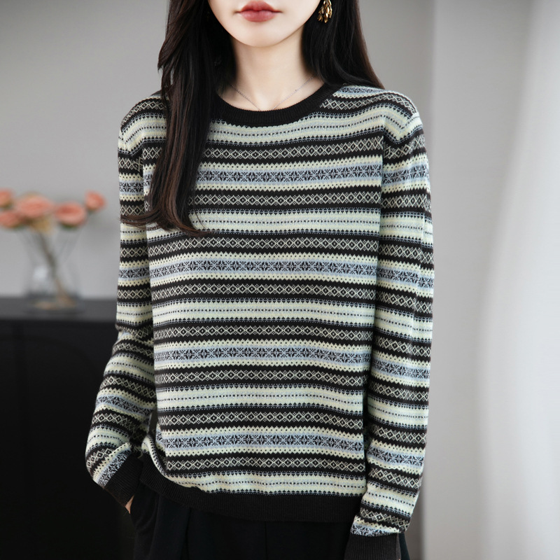 Retro knitted autumn thin base sweater
