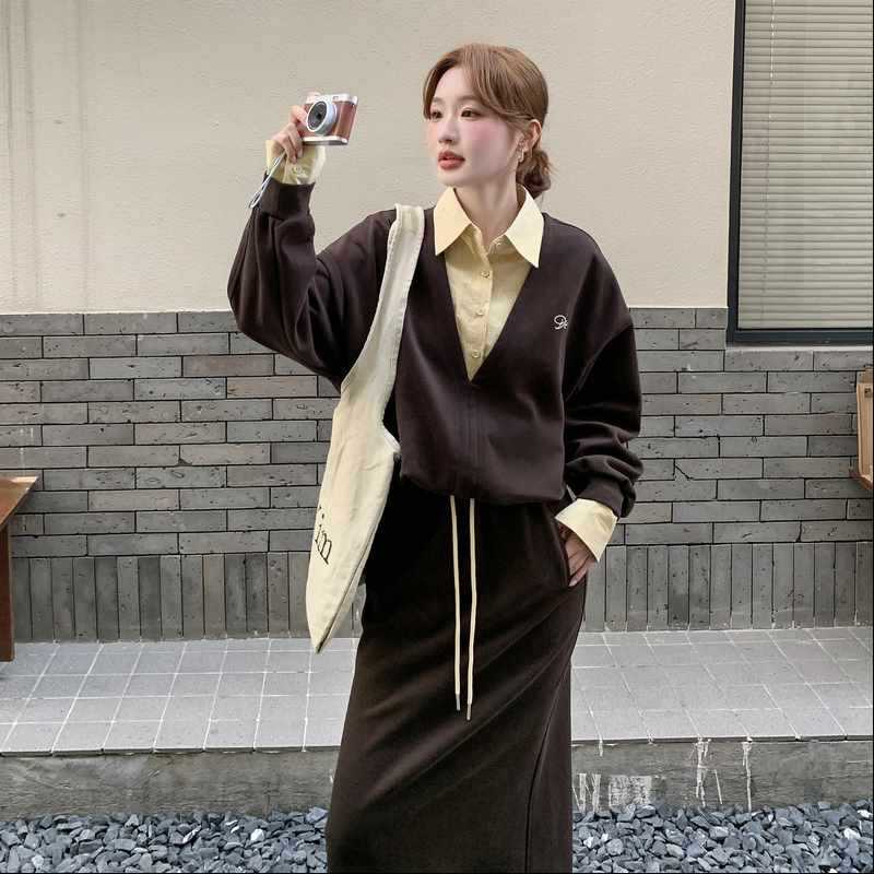 假两件衬衫拼接卫衣套装裙女秋季2025年新款休闲超火半身裙两件套|undefined